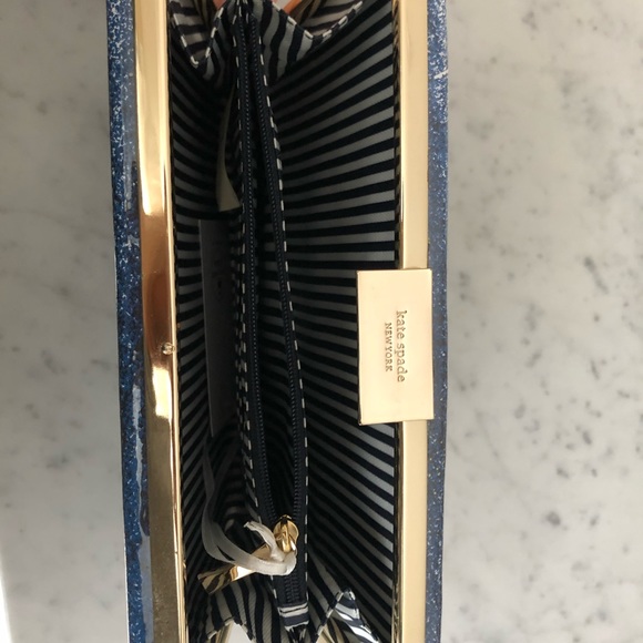 COPY - Kate Spade It’s Written In The Stars book … - Picture 5 of 8